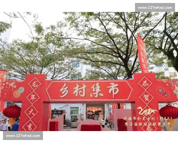 网红达人助阵村 BA 环江非遗打铁花燃爆夏夜